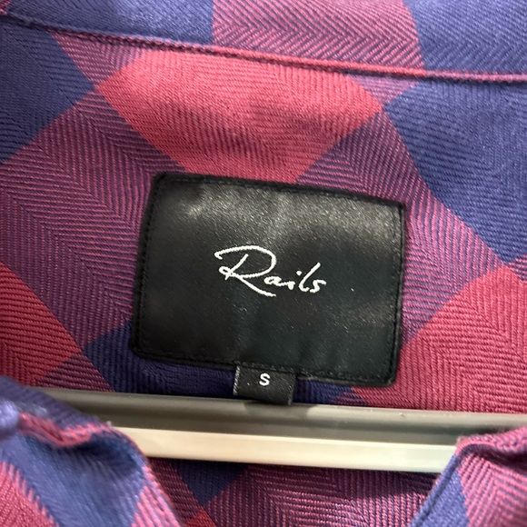 Rails Button Down - Picture 2 of 3